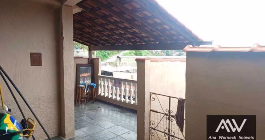 2 Casas à venda, 200 m² por R$ 200.000 - Vila Ideal - Juiz de Fora/MG