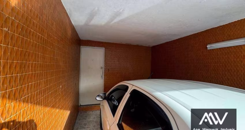 Casa com 3 dormitórios + 2 Kitnet à venda, 280 m² por R$ 590.000 - Bairu - Juiz de Fora/MG