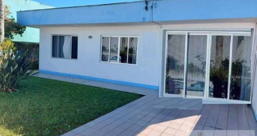 Imperdível oportunidade: Casa à venda em Itajaí-SC, São João, 2 quartos, 2 salas, 1 banheiro, 3 vagas, 600m². Confira!