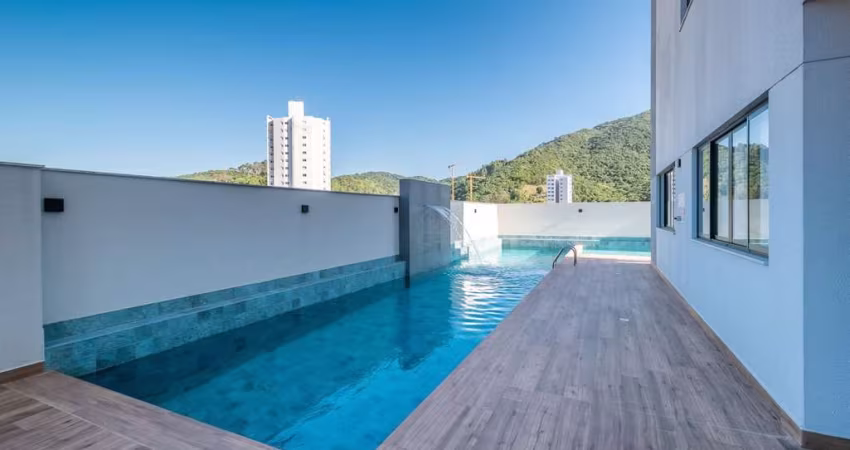 Imperdível: Apartamento à venda em Itajaí-SC, bairro Fazenda, 2 quartos, 2 suítes, 2 salas, 1 vaga de garagem, 73,46 m².