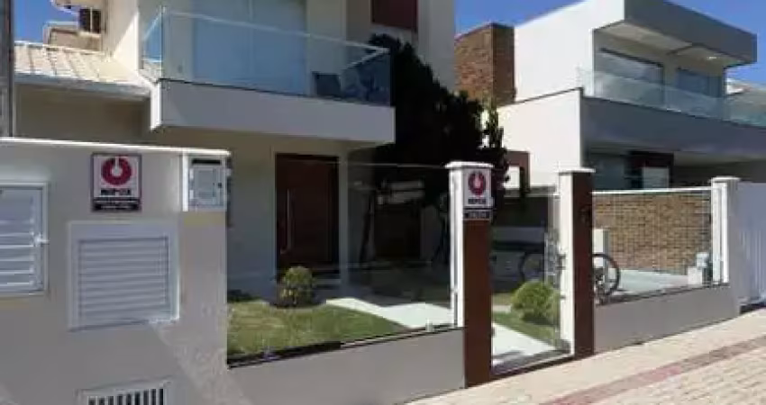 Casa na praia para venda em bombinhas, bombas, 3 dormitórios, 3 suítes, 4 banheiros, 3 vagas