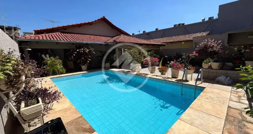 Casa com Piscina codigo: 75421