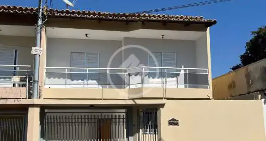 Sobrado à venda no Setor Jardim América, em Goiânia-GO. codigo: 112955