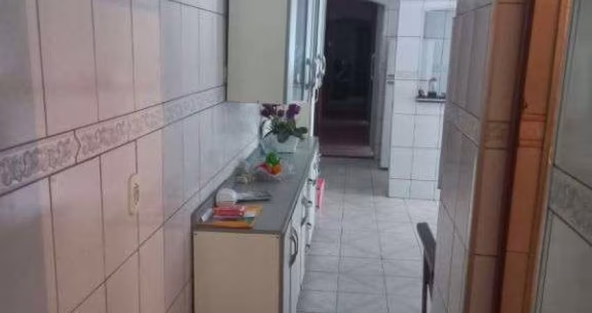 Casa com 3 quartos à venda na Rua Passeio Público, 05, Vila Nova Curuçá, São Paulo