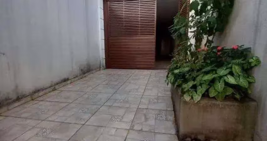 Casa com 3 quartos à venda na Rua Calabura, 57, Jardim Norma, São Paulo
