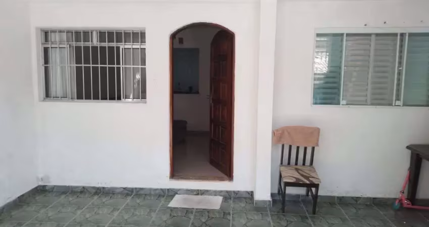 Casa com 2 quartos à venda na Rua Luís Antônio de Pádua Vieira Costa, 4, Conjunto Habitacional Fazenda do Carmo, São Paulo