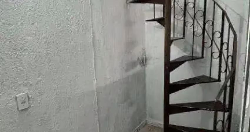 Casa com 2 quartos à venda na Rua Frei Gaspar Santa Teresa, 25, Conjunto Residencial Prestes Maia, São Paulo