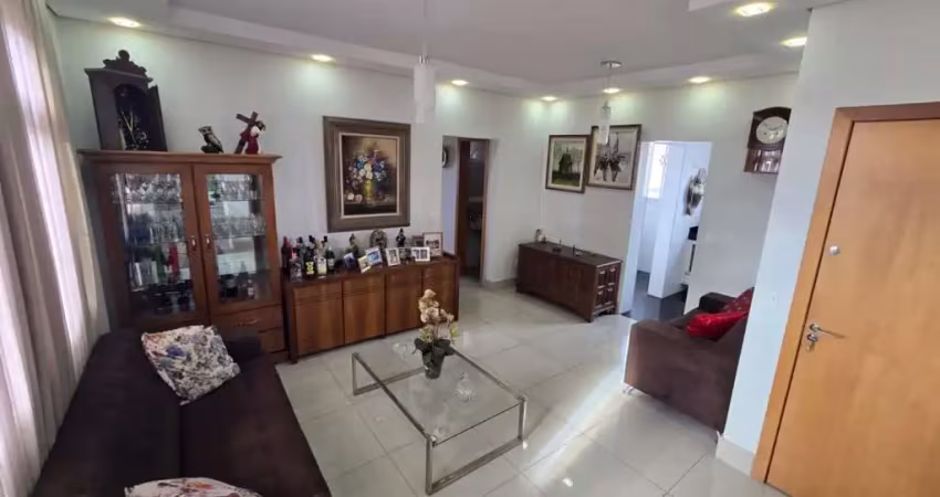 Cobertura com 3 quartos à venda em Contagem