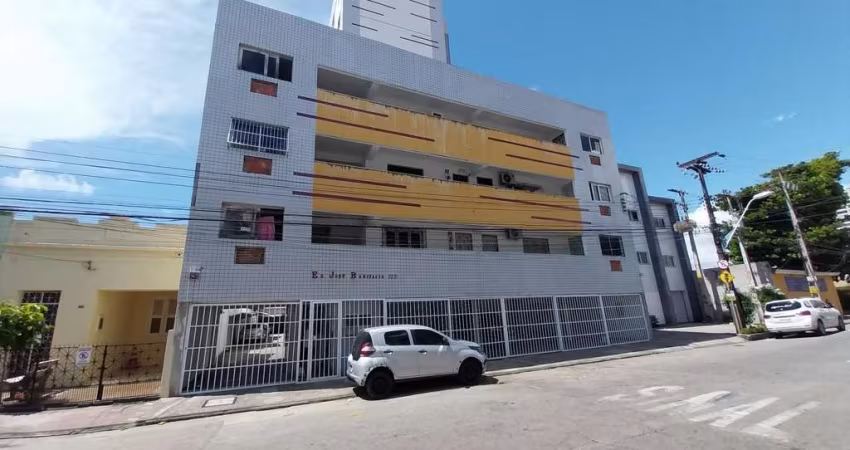 (AP8228) Um apartamento de 71,74m² à venda no bairro Centro.