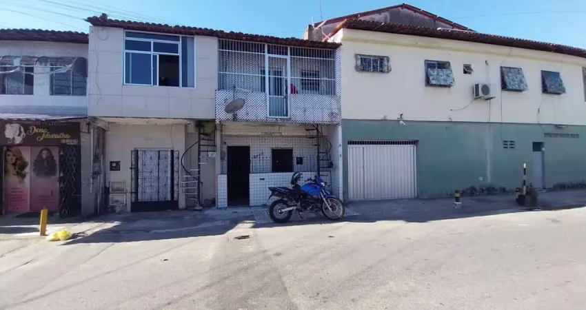 (ca2308) casa medindo 44m² localizada no quintino cunha