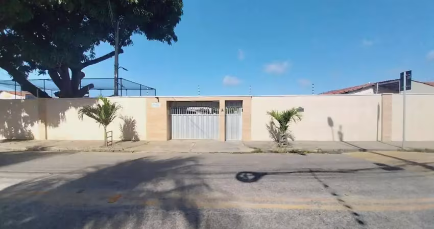 (ca8245) uma casa medindo 47,55m² localizada na messejana