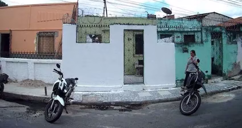 Casa com 1 quarto para alugar na Rua Professor Teodorico, 816, Montese, Fortaleza