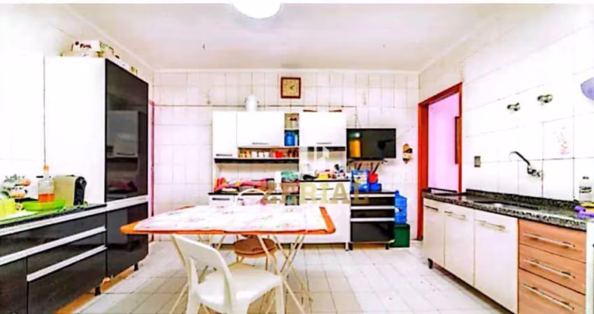 Sobrado à venda, 211 m² por R$ 850.000,00 - Cerâmica - São Caetano do Sul/SP