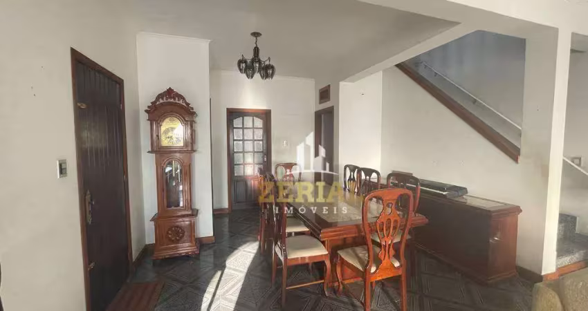 Sobrado com 3 dormitórios à venda, 212 m² por R$ 870.000,00 - Santa Maria - Santo André/SP