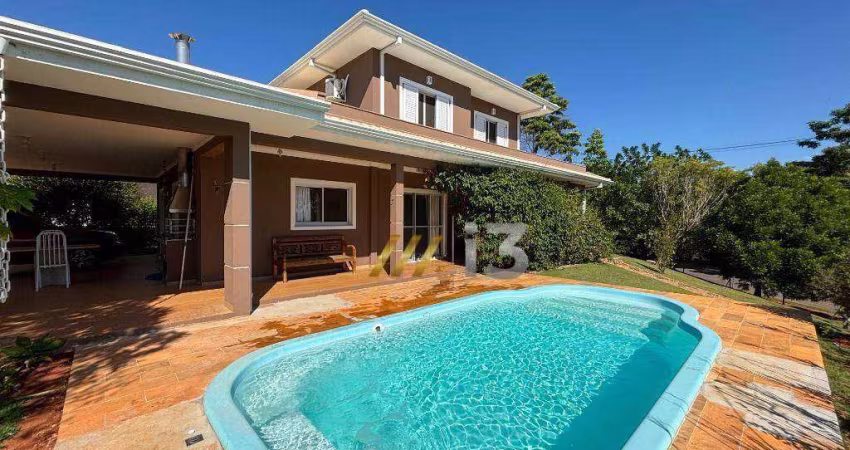 Casa à venda, 370 m² por R$ 2.200.000,00 - Condomínio Shambala III - Atibaia/SP