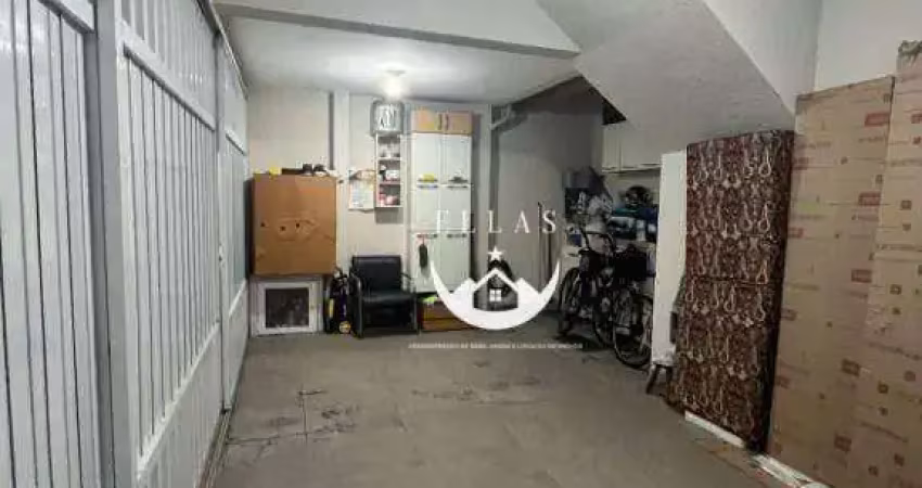 Casa Triplex à Venda em Condomínio – Macuco, Santos/SP