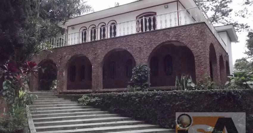 Chácara de 26.000 m² em itaquaquecetuba/sp; 4 quartos; piscina