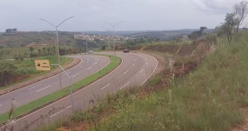 TERRENO COM 103.000 M² NO TOPO DA COLINA COM LINDA VISTA PARA CONGONHAS