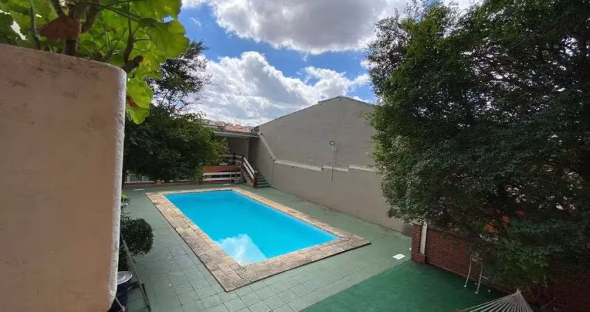 CASA ASSOBRADADA - JARDIM ADALGISA - SP