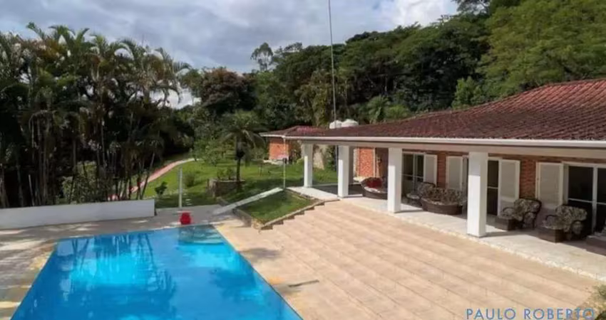 Casa em condomínio fechado com 5 quartos à venda no Parque Silvino Pereira, Cotia 