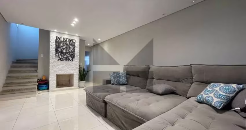 Casa à venda em parque das cigarreiras, taboão da serra: 215m², 3 suítes, 4 banheiros por r$650.000.