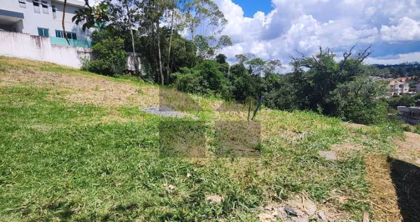 Terreno a venda  no condomínio Mosaico da Aldeia em Aldeia da Serra - Alphaville.
