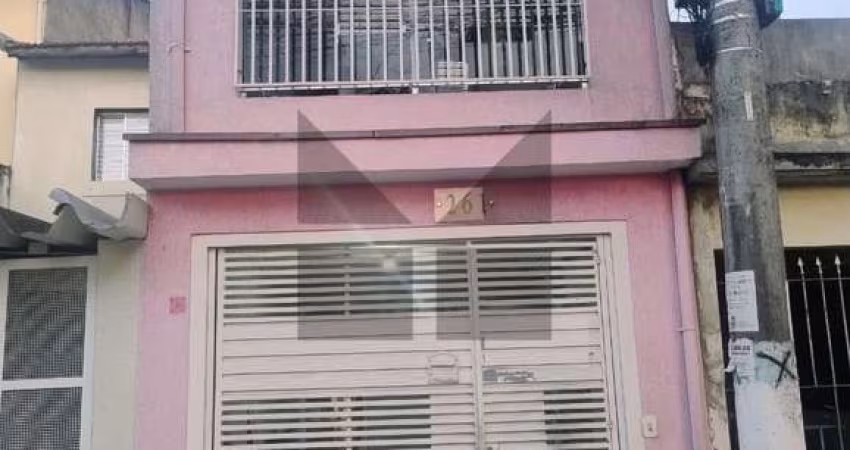 Casa à Venda em Parque Pinheiros - 3 Dormitórios por R$540.000,00