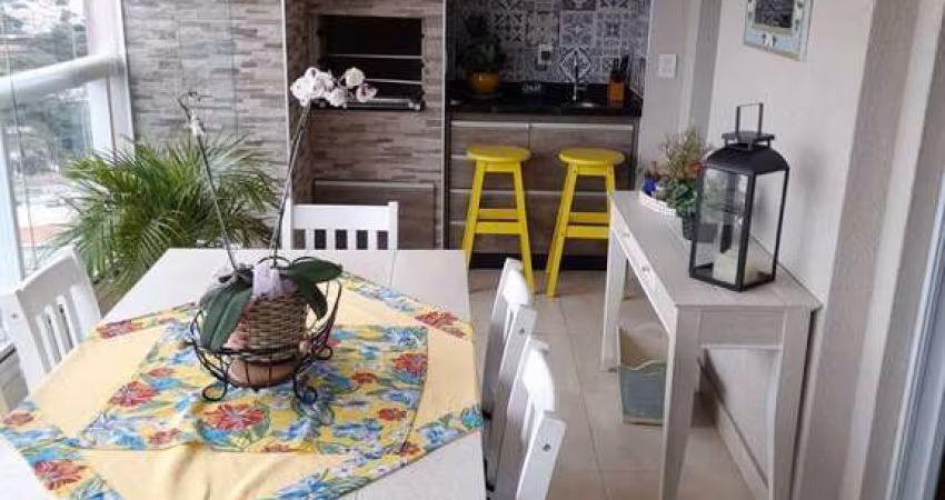 Apto mobiliado, com vista maravilhosa !! PORTEIRA FECHADA !!