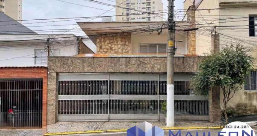 Excelente sobrado, ótima localização. Venda ou locação.