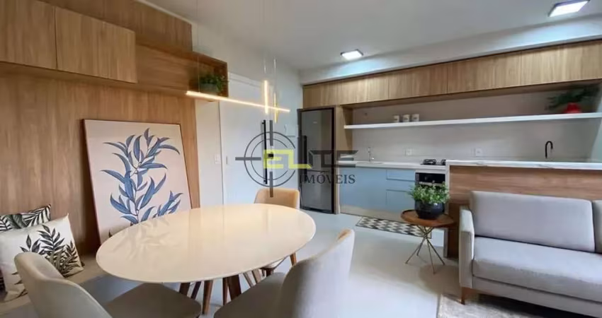 Apartamento à venda, de 02 dormitórios, sacada com churrasqueira na Serraria - São José