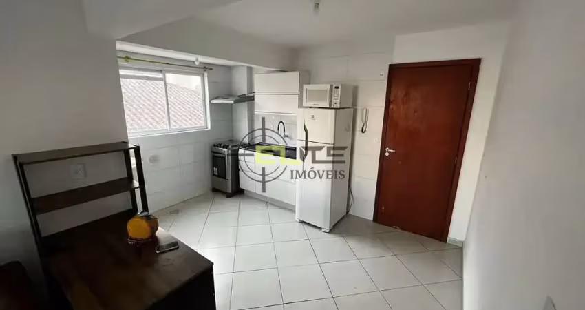 Apartamento à venda, semi-mobiliado 2 dormitórios, sacada com churrasqueira no Pagani, em Palhoça/S
