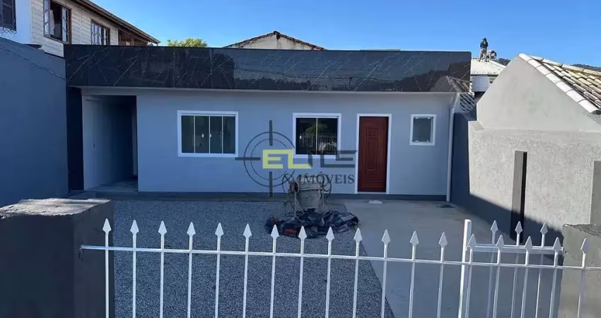 Casa de 2 dormitórios, com amplo terreno no são sebastião/palhoça.