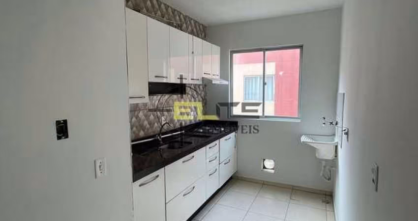 Apartamento de 2 dormitórios com cozinha planejada no Real Parque/São José.