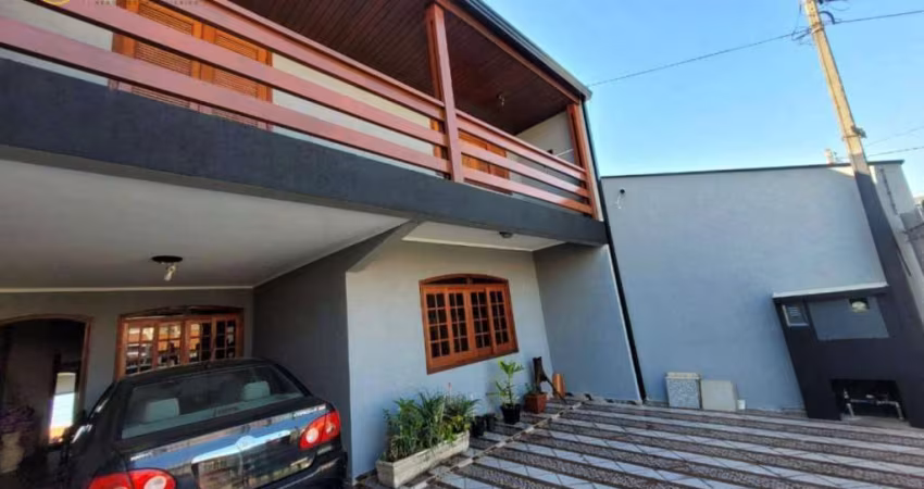 Casa com 3 dormitórios sendo 2 suítes  à venda, 226 m² por R$ 689.000 - Vila Fiori - Sorocaba/SP
