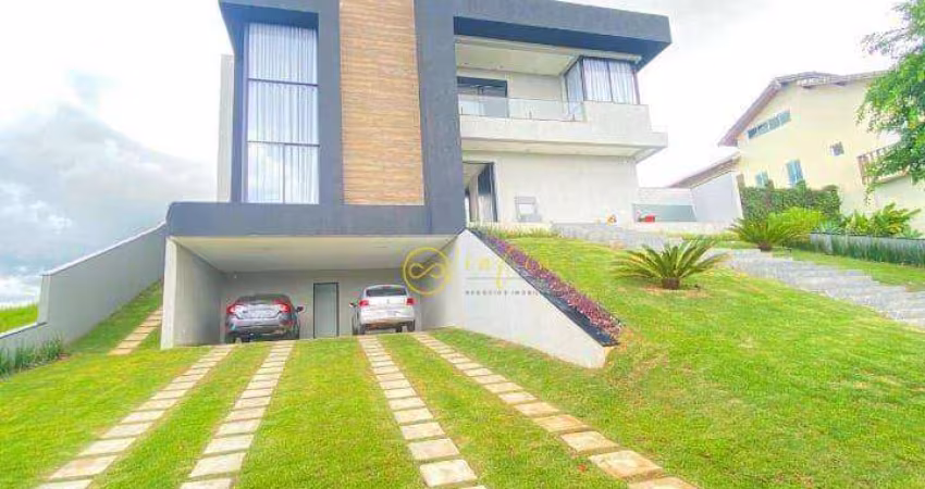 Casa de Condomínio com 3 suítes, sendo 1 máster à venda, 400 m² por R$ 2.660.000 - Village da Serra - Araçoiaba da Serra/SP