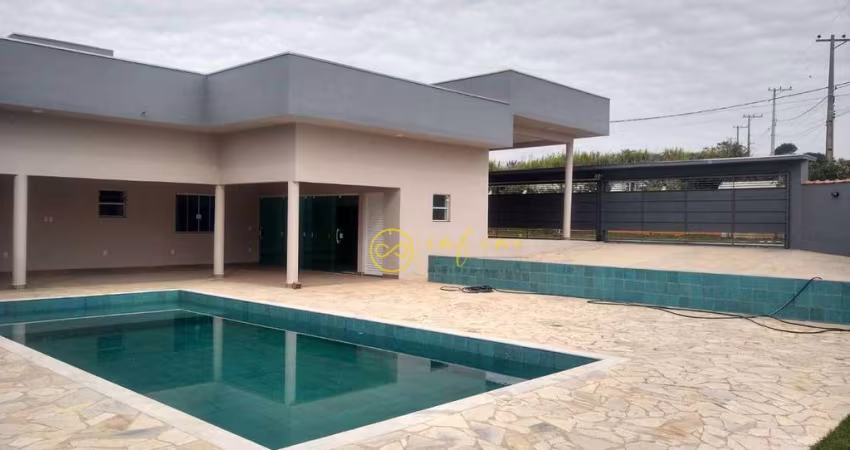 Casa com 3 quartos, sendo 1 suíte  à venda, 268 m² por R$ 1.250.000 - Jundiaquara - Araçoiaba da Serra/SP