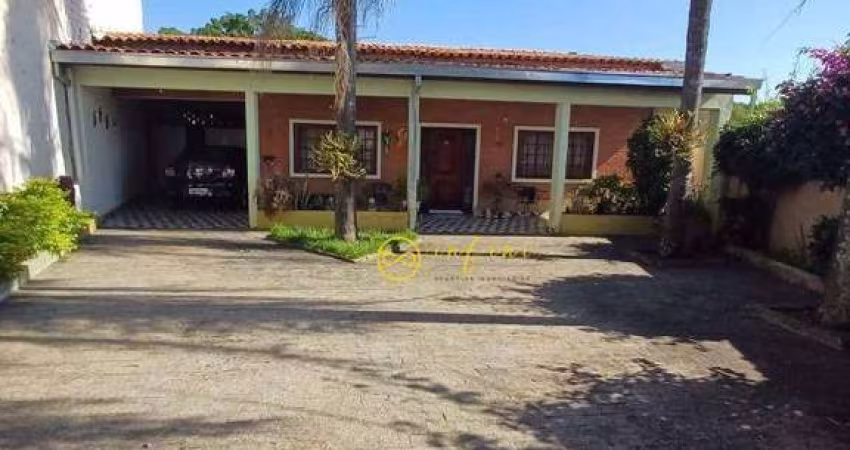 Casa com 4 quartos sendo 1 suíte à venda por R$ 950.000 - Vila Barcelona - Sorocaba/SP