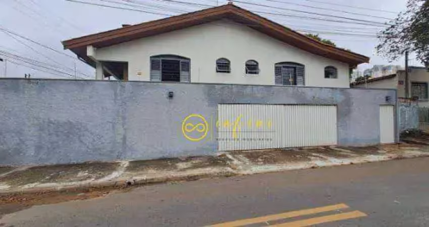 Casa Residencial com 3 Quartos, sendo 1 Suíte à venda, 198 m² por R$ 740.000 - Vila Jardini - Sorocaba/SP