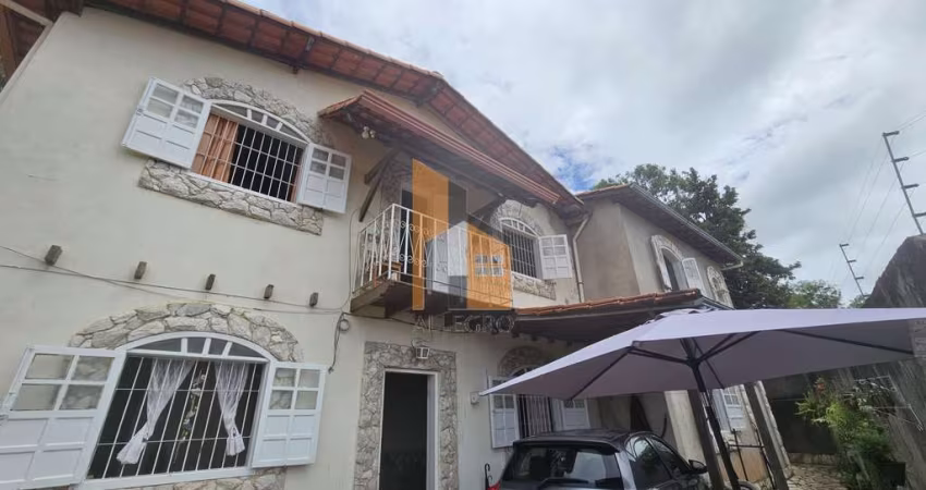 Casa com 4 quartos à venda em Santa Luzia