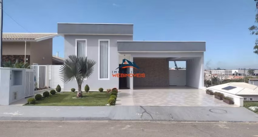 Casa de alto padrão à venda em condomínio de Vargem Grande Paulista-SP, 3 quartos, 1 suíte, 2 salas, 4 banheiros, 4 vagas, 221m².
