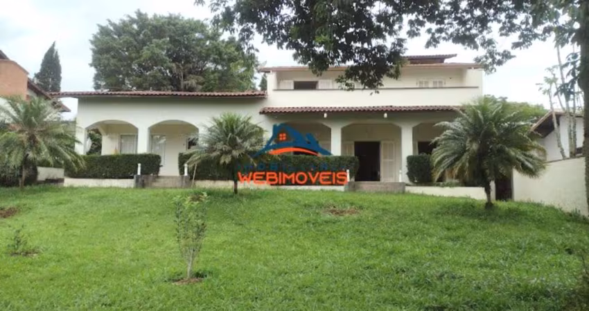 Casa de luxo no condomínio Haras Bela Vista em Vargem Grande Paulista-SP: 7 quartos, 2 suítes, 2 salas, 4 banheiros, 4 vagas, 550m².