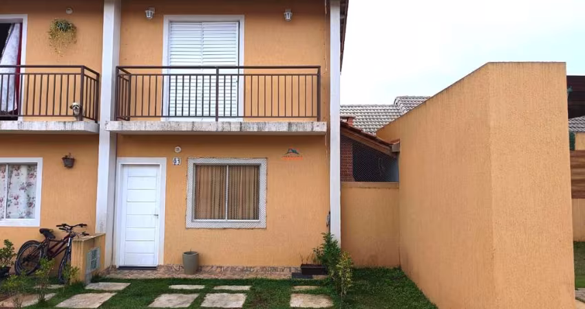 Casa para venda no Residencial Atenas, condomínio fechado com piscina na adulto e infatil, churrasqueira, mini quadra esportiva.