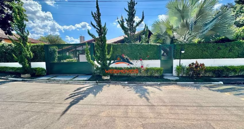 Casa de luxo em condomínio à venda em Carapicuíba-SP, Recanto Impla: 4 quartos, 3 suítes, 4 salas, 2 vagas, 345,40m².
