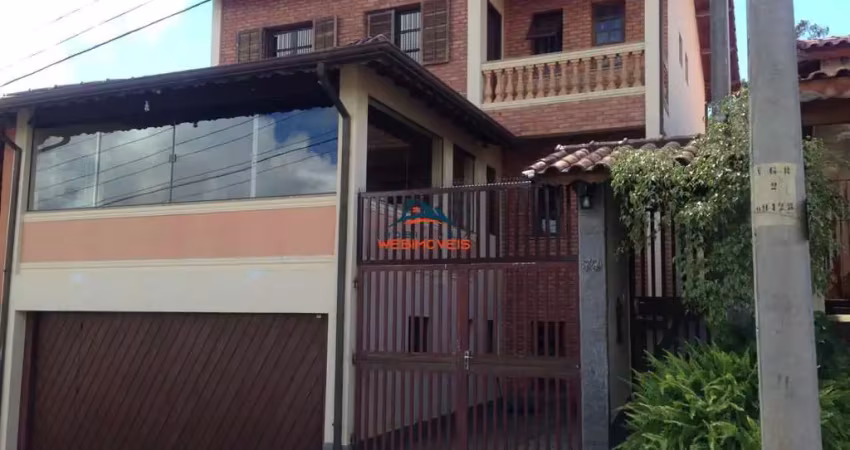 Luxuosa casa com 4 andares condomínio à venda em vargem grande paulista-sp: 4 quartos, 1 suíte, 3 salas, 3 banheiros, 3 vagas, 354 m²!