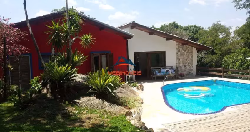 Magnífica casa em condomínio de luxo em cotia-sp, taboleiro verde: 4 quartos, 2 suítes, 2 salas, 5 banheiros, 4 vagas, 350m².