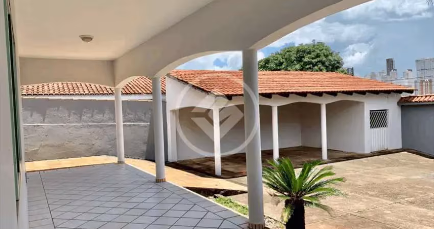 Casa comercial - setor pedro ludovico codigo: 20844