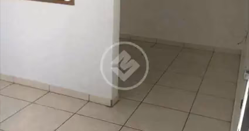 Casa com 2 quartos para alugar na Avenida Piratininga, 00, Parque Amazônia, Goiânia