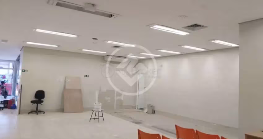 Prédio para alugar na Avenida Anhanguera, Setor Leste Universitário, Goiânia