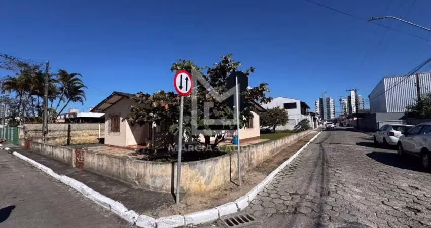 Terreno à venda no Cordeiros, Itajaí 