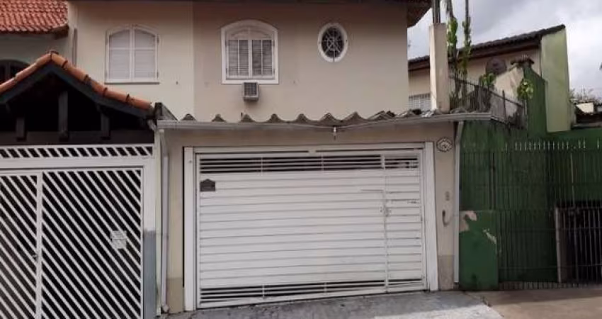 SOBRADO 2 DORMITÓRIOS VILA ISA PARA LOCAÇÃO